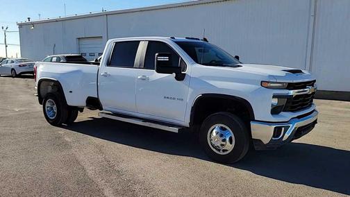 2025 Chevrolet Silverado 3500 LT