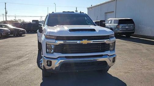 2025 Chevrolet Silverado 3500 LT