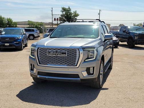 Sterling Metallic 2023 GMC Yukon Denali