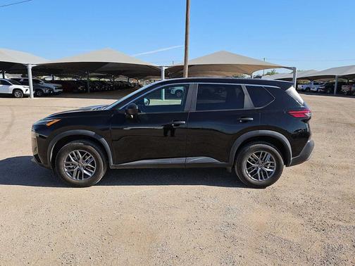 Super Black 2023 Nissan Rogue S