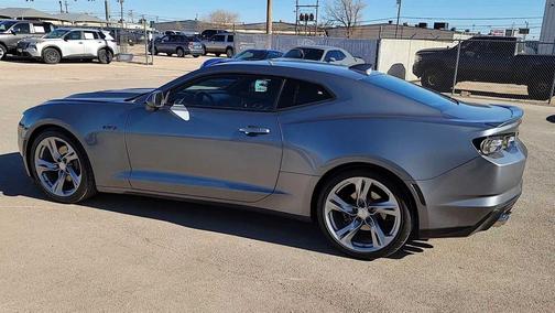 2021 Chevrolet Camaro RWD Coupe LT1