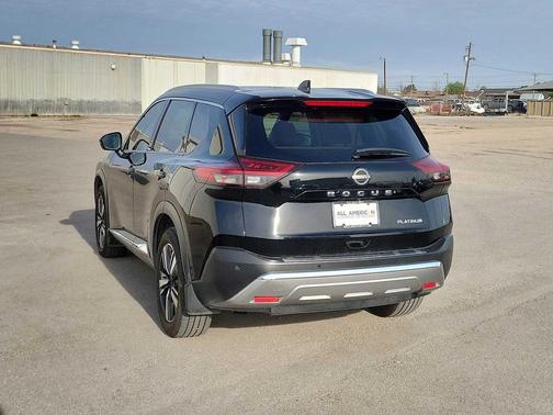 2023 Nissan Rogue Platinum
