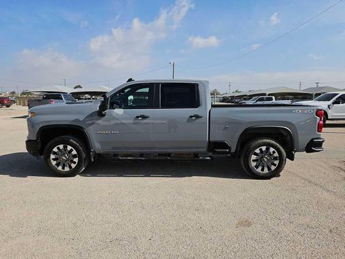Slate Gray Metallic 2025 Chevrolet Silverado 2500 Custom
