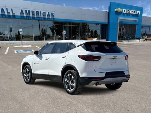 Summit White 2026 Chevrolet Blazer 2LT