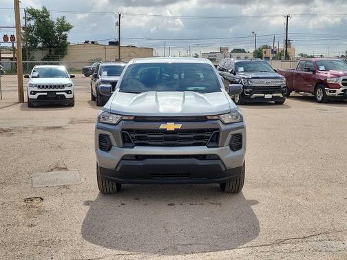 Sterling Gray Metallic 2026 Chevrolet Colorado LT