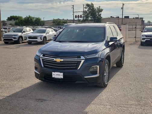 Northsky Blue Metallic 2023 Chevrolet Traverse LT Cloth