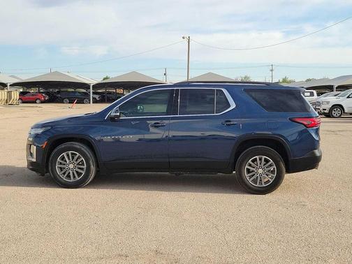 Northsky Blue Metallic 2023 Chevrolet Traverse LT Cloth