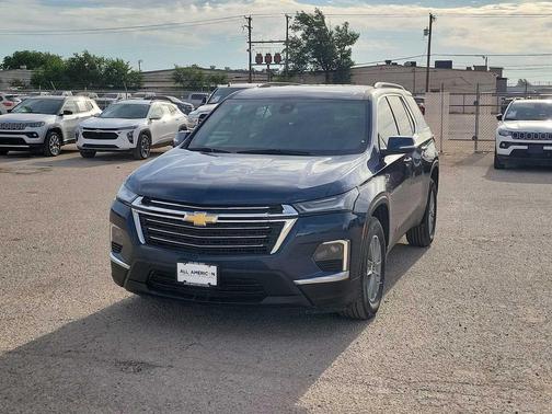 Northsky Blue Metallic 2023 Chevrolet Traverse LT Cloth