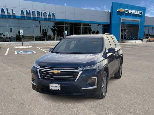 Northsky Blue Metallic 2023 Chevrolet Traverse LT Cloth