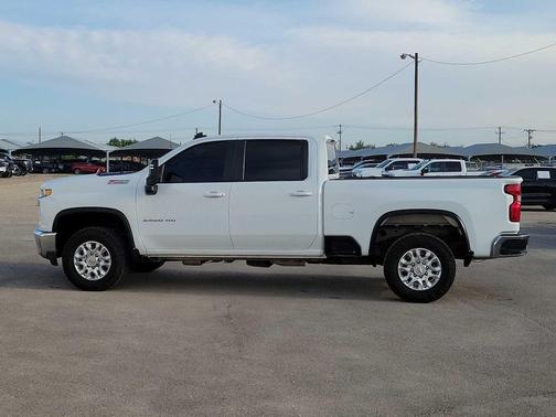 Summit White 2023 Chevrolet Silverado 2500 LT