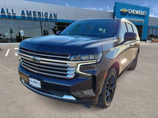 2022 Chevrolet Suburban 4WD High Country