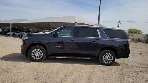 2023 Chevrolet Suburban LT