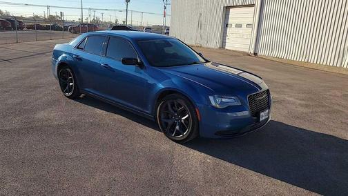 2021 Chrysler 300 Touring