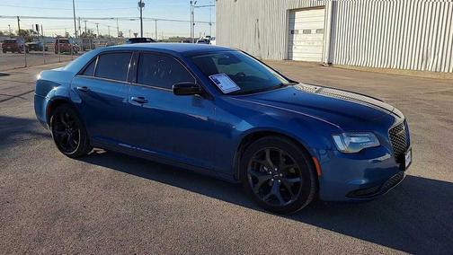 2021 Chrysler 300 Touring