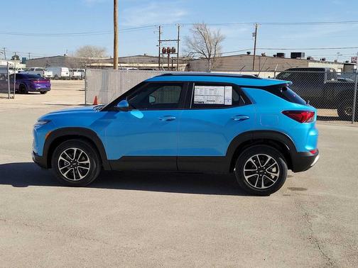 Marina Blue Metallic 2026 Chevrolet Trailblazer LT