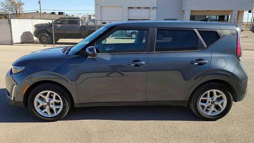 2024 Kia Soul LX