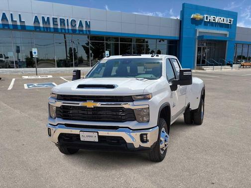 Summit White 2026 Chevrolet Silverado 3500 LT