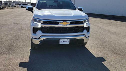 Summit White 2026 Chevrolet Silverado 1500 LT