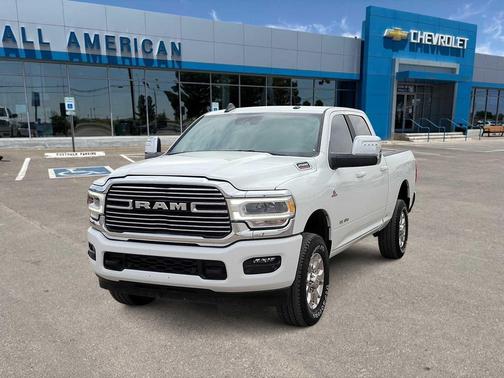 Bright White Clearcoat 2024 RAM 2500 Laramie Crew Cab 4x4 6'4' Box