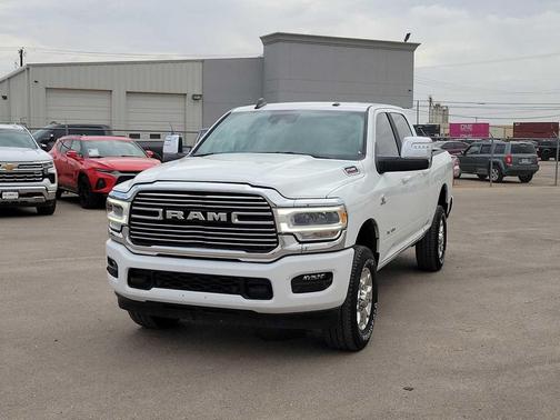 Bright White Clearcoat 2024 RAM 2500 Laramie Crew Cab 4x4 6'4' Box