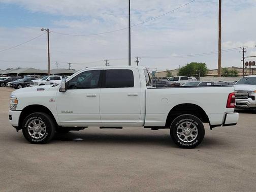 Bright White Clearcoat 2024 RAM 2500 Laramie Crew Cab 4x4 6'4' Box