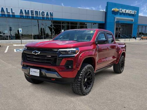 Radiant Red Tintcoat 2026 Chevrolet Colorado Z71