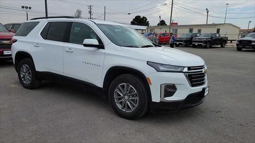 2022 Chevrolet Traverse LT Cloth