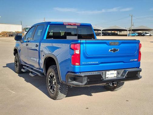 2023 Chevrolet Silverado 1500 ZR2