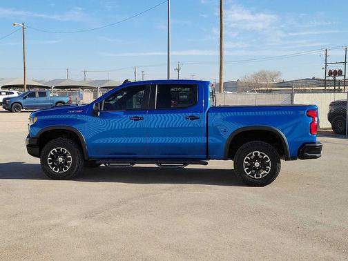 2023 Chevrolet Silverado 1500 ZR2