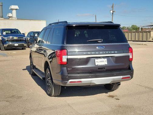 DARK MATTER PC 2024 Ford Expedition XLT