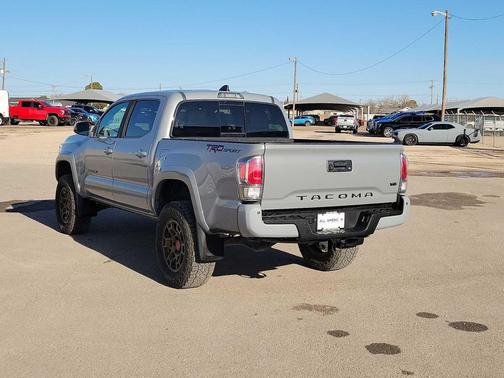 2020 Toyota Tacoma TRD Sport