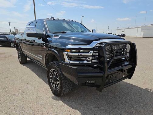 Diamond Black Crystal Pearlcoat 2025 RAM 2500 Limited Mega Cab 4x4 6'4' Box
