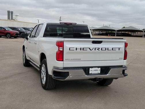 Iridescent Pearl Tricoat 2022 Chevrolet Silverado 1500 LTZ