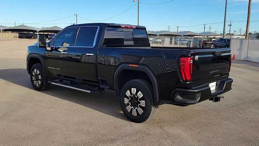 2024 GMC Sierra 2500 Denali