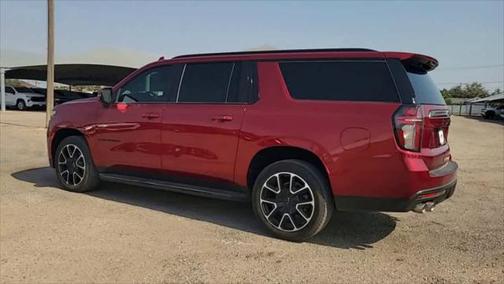2022 Chevrolet Suburban RST