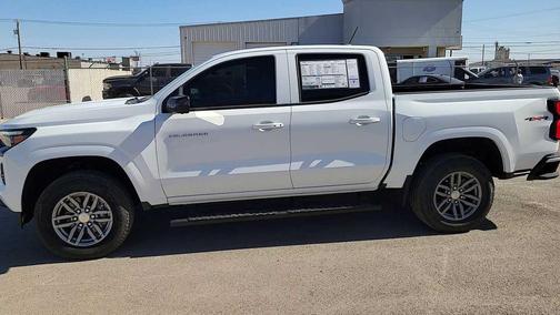 Summit White 2026 Chevrolet Colorado LT