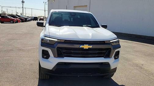 Summit White 2026 Chevrolet Colorado LT