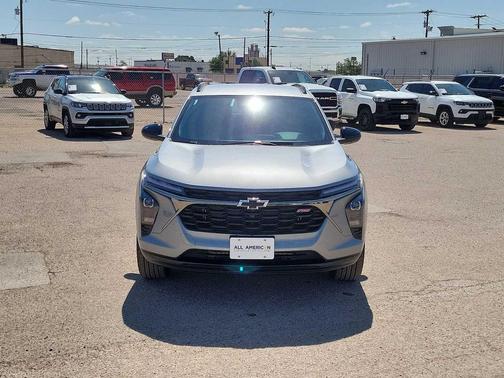 Sterling Gray Metallic 2026 Chevrolet Trax FWD 2RS
