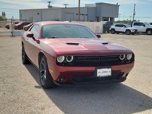 Octane Red Pearlcoat 2023 Dodge Challenger SXT