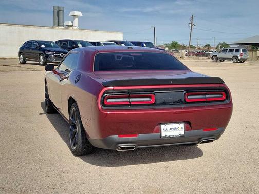 Octane Red Pearlcoat 2023 Dodge Challenger SXT