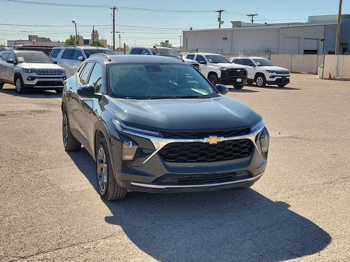Cypress Gray 2025 Chevrolet Trax LT