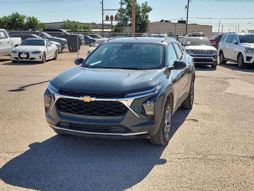 Cypress Gray 2025 Chevrolet Trax LT