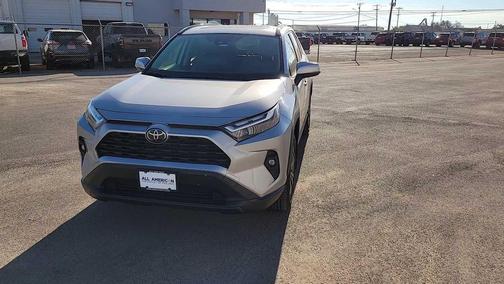2025 Toyota RAV4 Hybrid XLE Premium
