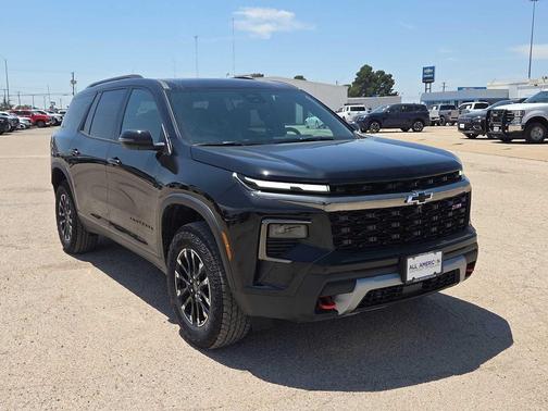 Mosaic Black Metallic 2026 Chevrolet Traverse AWD Z71