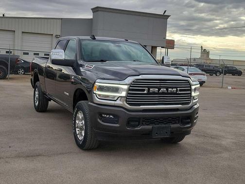 Granite Crystal Metallic Clearcoat 2024 RAM 2500 Laramie Crew Cab 4x4 6'4' Box