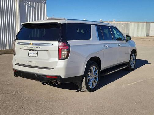 2021 Chevrolet Suburban 4WD High Country