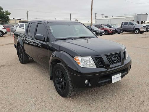 Magnetic Black Pearl 2020 Nissan Frontier SV