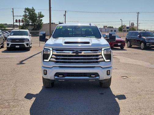 Polar White Tricoat 2026 Chevrolet Silverado 2500 High Country