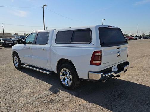 Bright White Clearcoat 2019 RAM 1500 Big Horn
