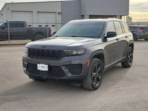 2023 Jeep Grand Cherokee Altitude